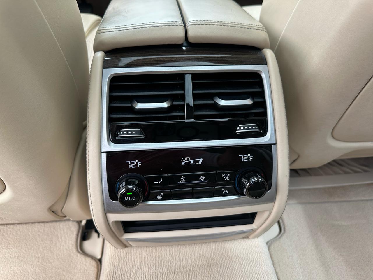 BMW 7-Series 740i xDrive 2018
