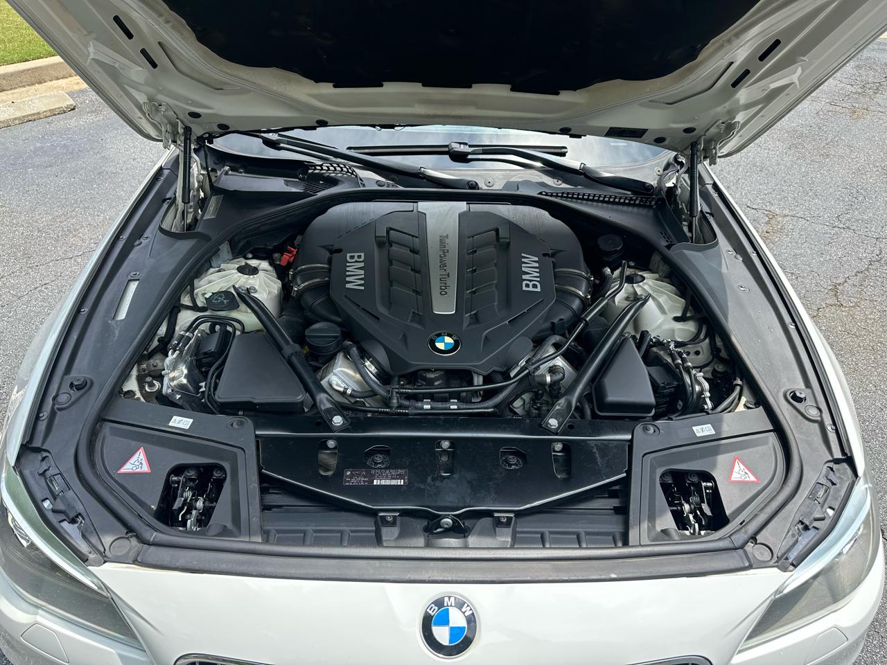 BMW 5-Series 550i 2014