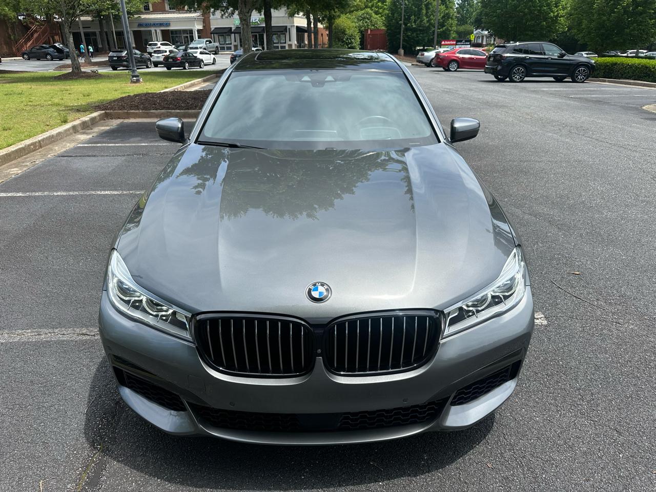 BMW 7-Series 750i 2018