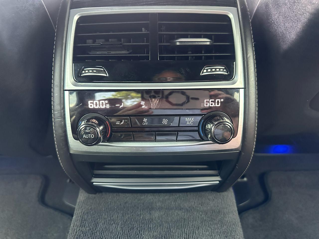 BMW 7-Series 750i 2018