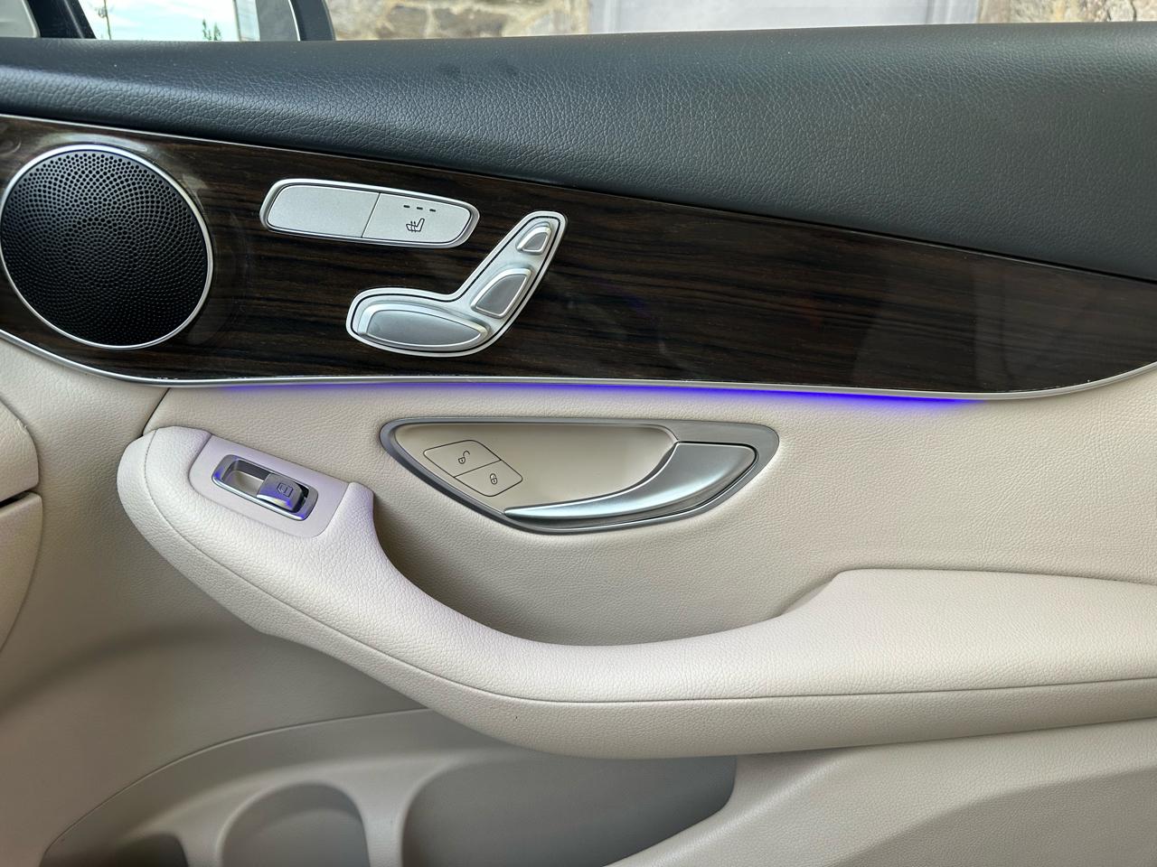 Mercedes-Benz GLC-Class GLC300 2022