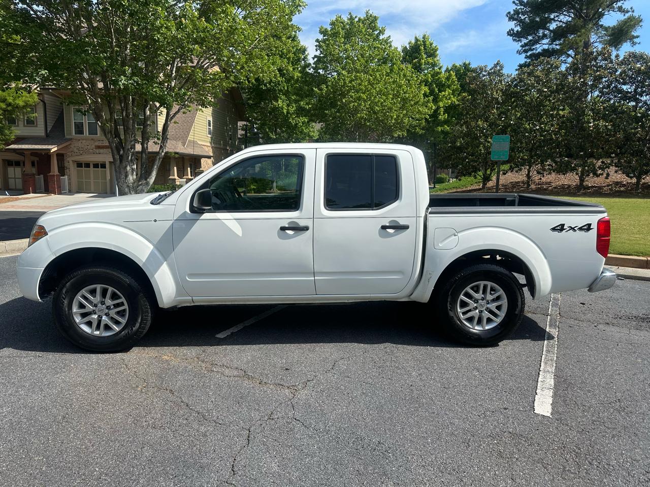 Nissan Frontier  2019