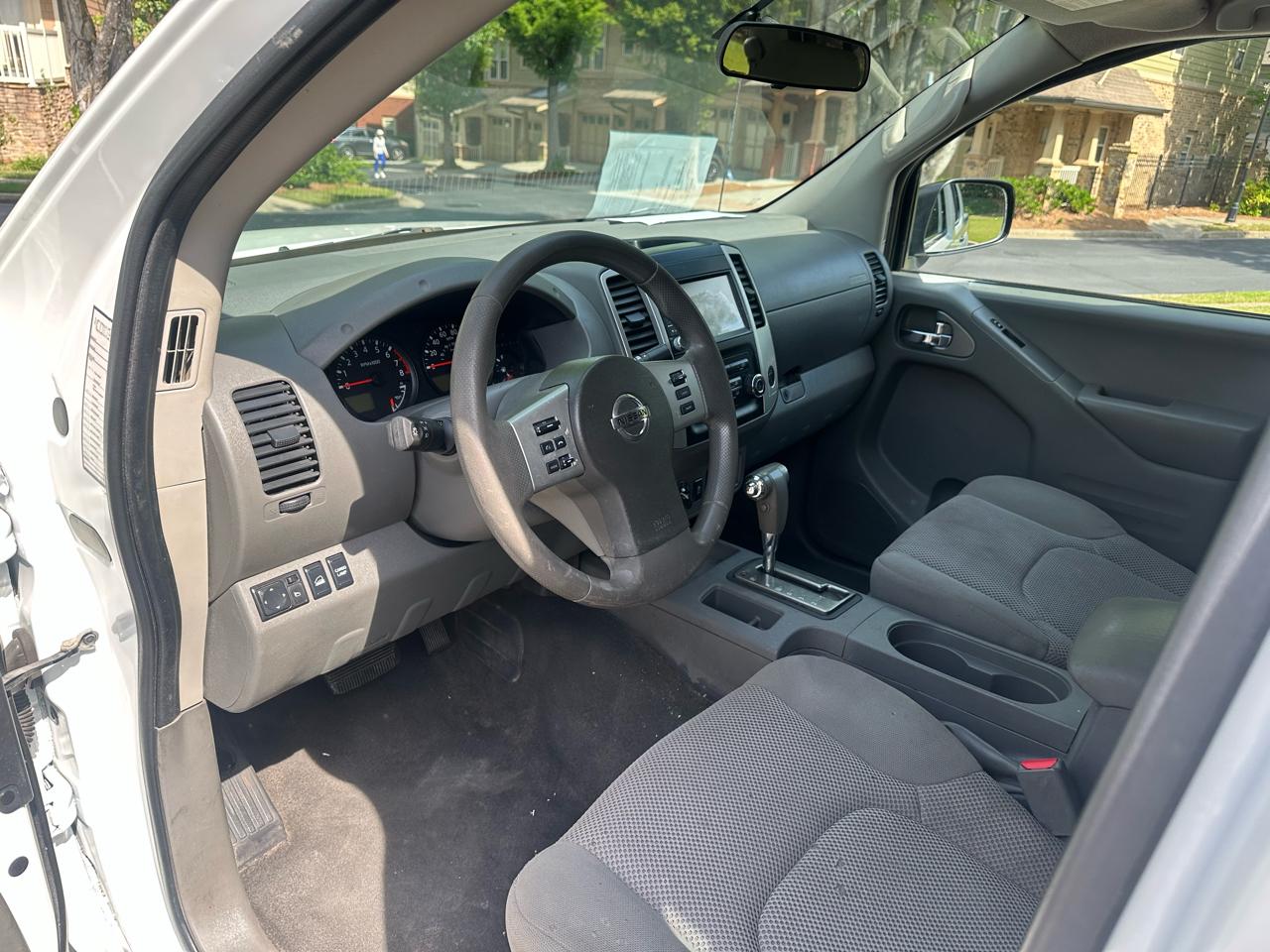 Nissan Frontier  2019