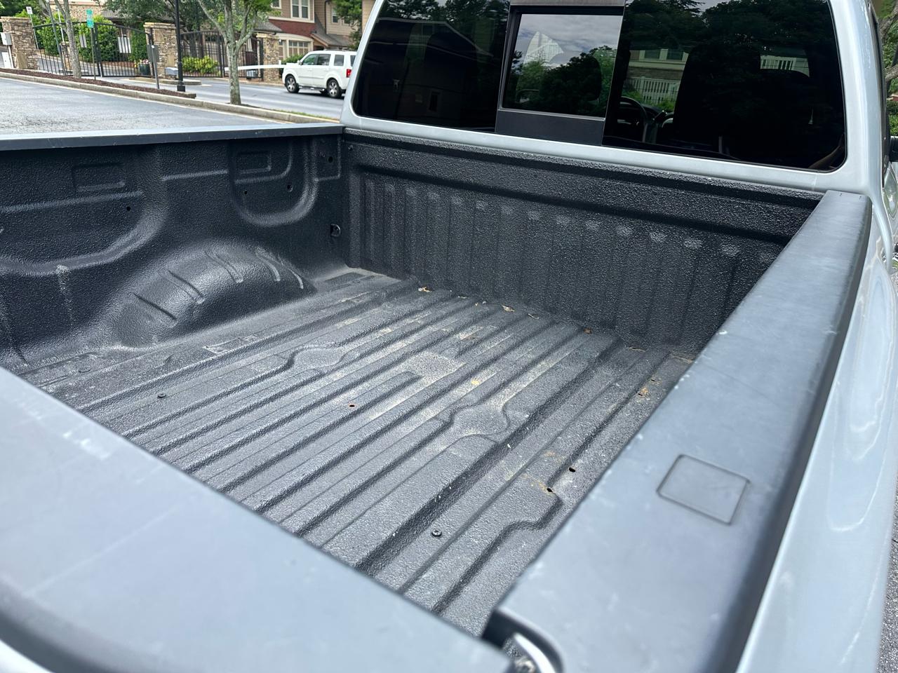 Nissan Titan SV Crew Cab 2WD 2019
