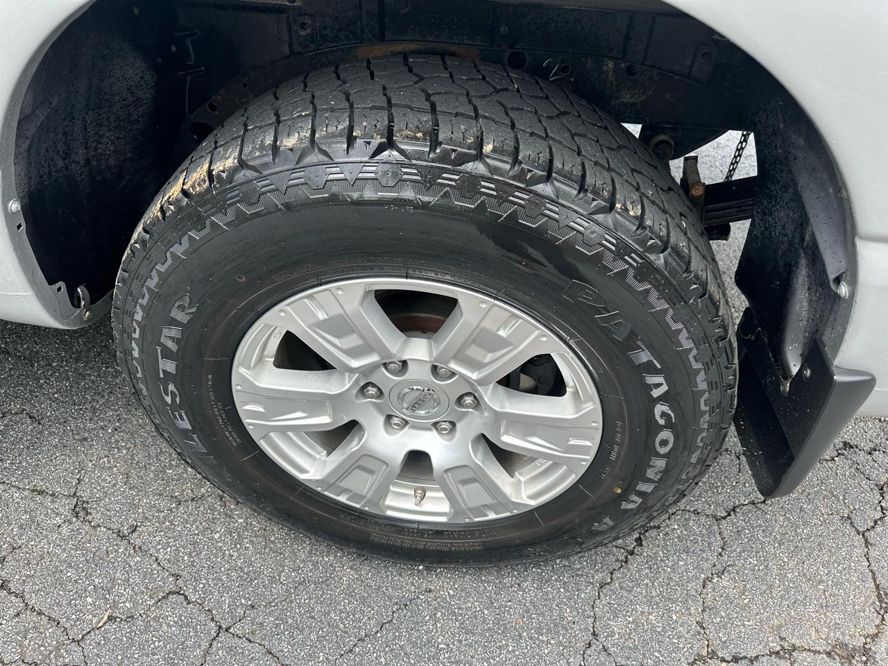 Nissan Titan SV Crew Cab 2WD 2019