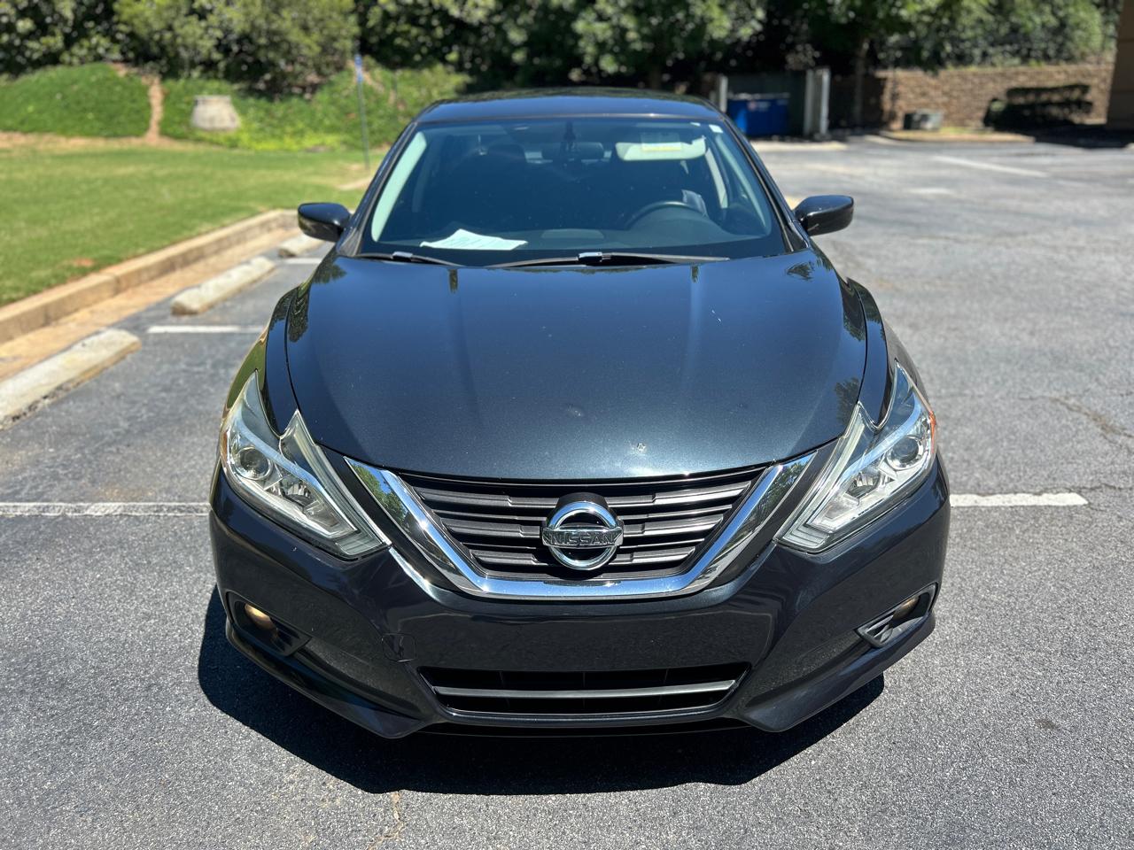 Nissan Altima 2.5 SV Sedan 2017