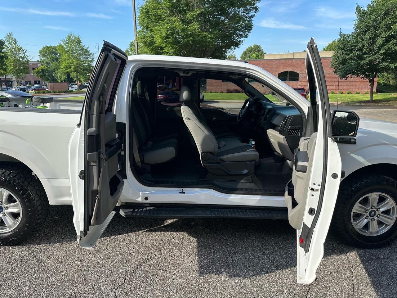 Ford F-150 XL SuperCab 6.5-ft. Bed 2WD 2018