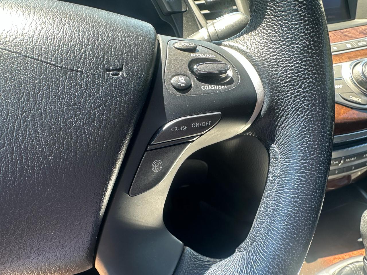 Infiniti JX FWD 2013