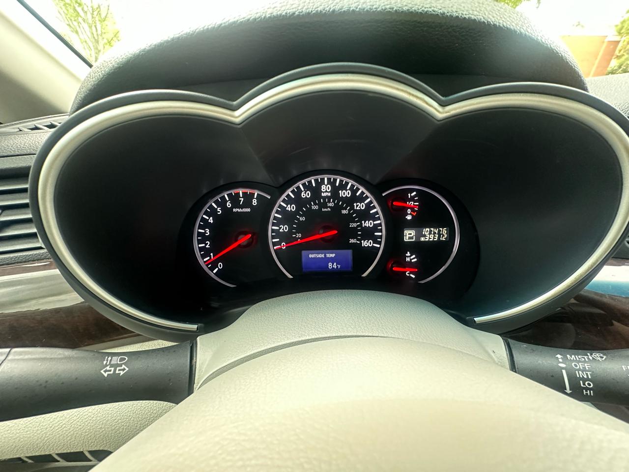 Nissan Quest S 2015