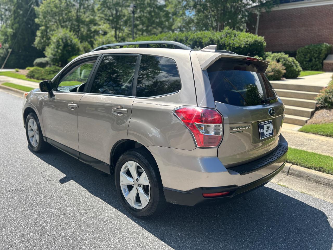 Subaru Forester 2.5i Limited 2016
