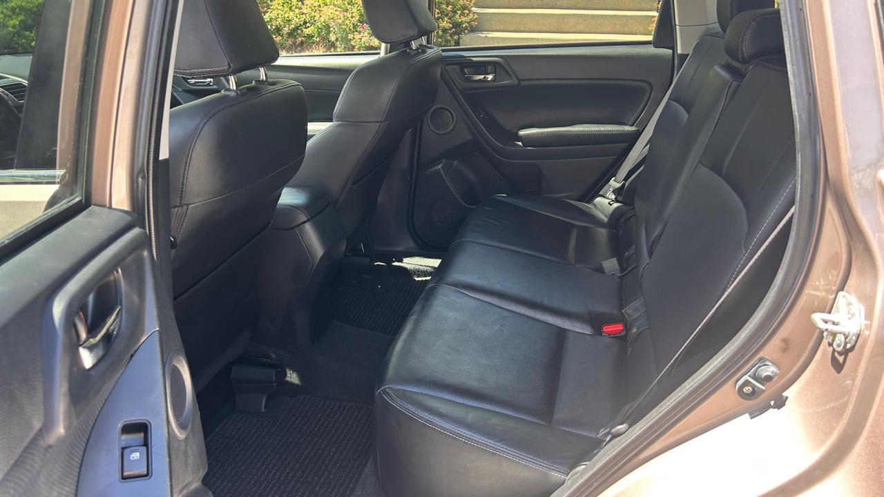 Subaru Forester 2.5i Limited 2016