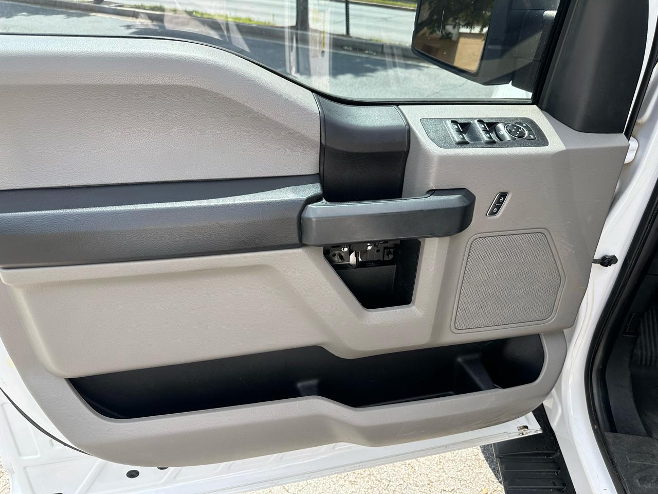 Ford F-150 4WD SuperCrew 145" FX4 2018