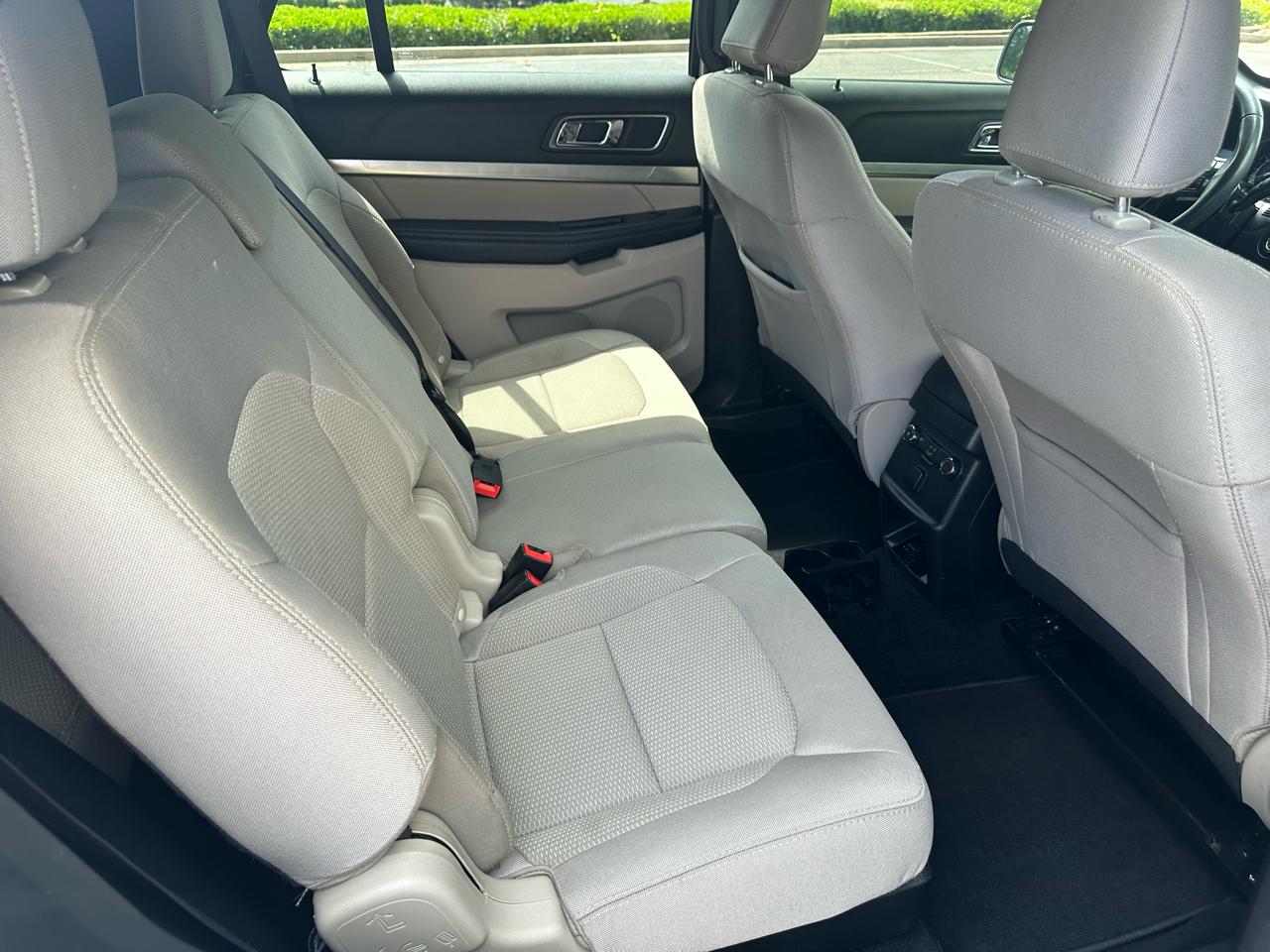 Ford Explorer XLT FWD 2019