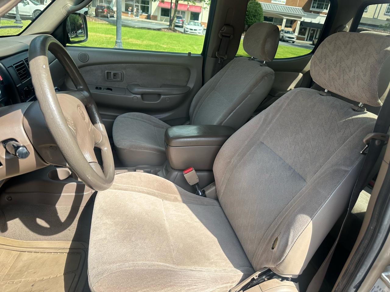 Toyota Tacoma PreRunner Double Cab V6 2WD 2004