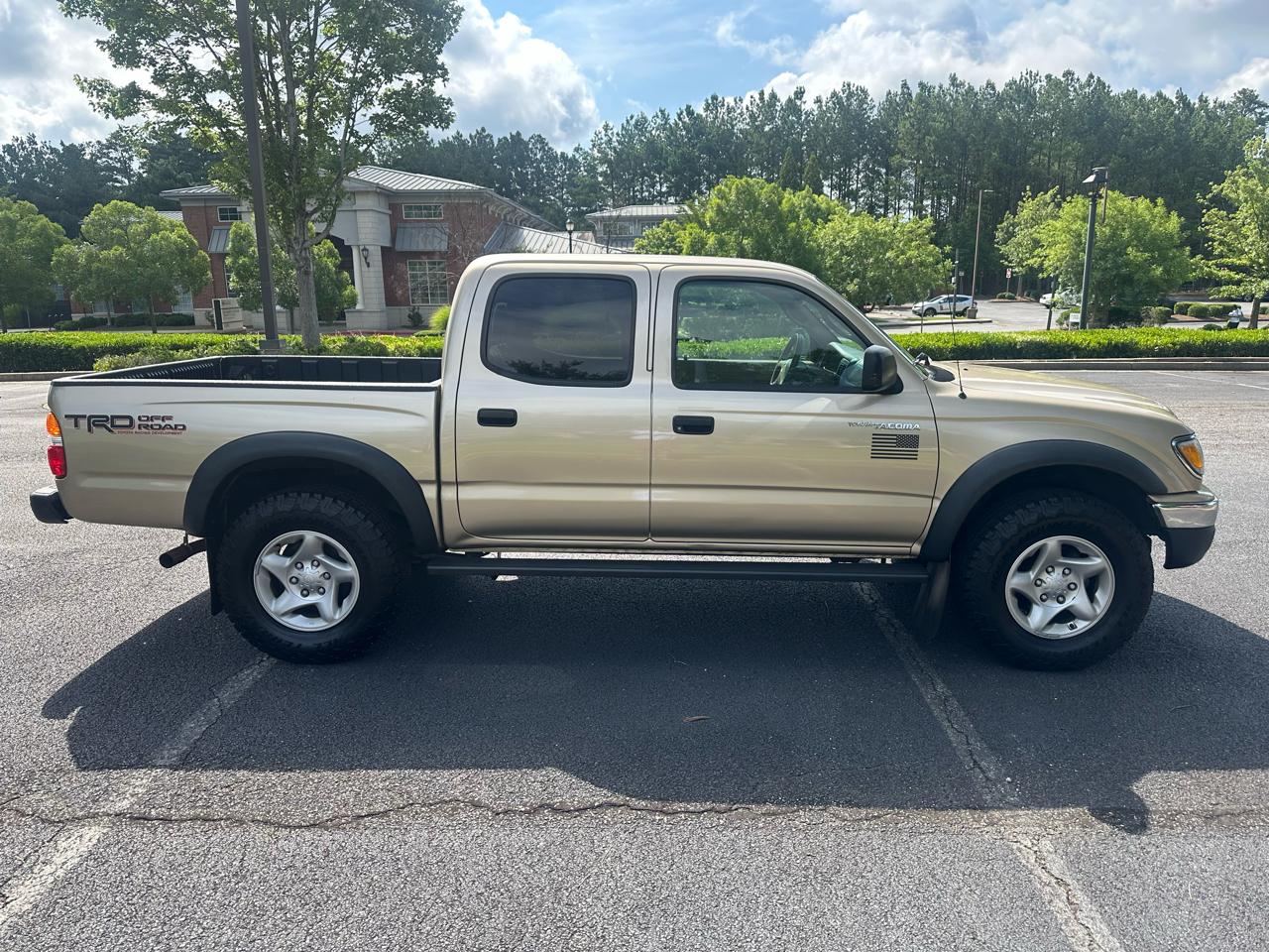 Toyota Tacoma PreRunner Double Cab V6 2WD 2004