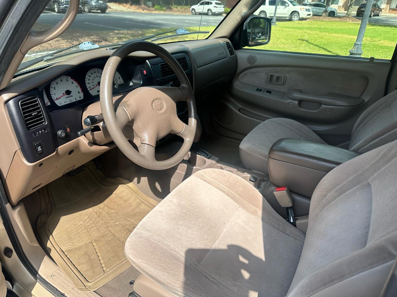 Toyota Tacoma PreRunner Double Cab V6 2WD 2004