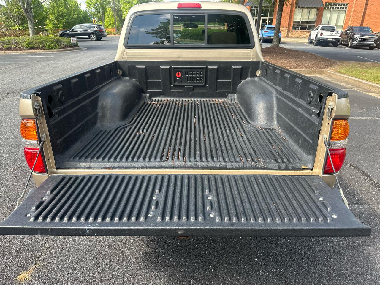 Toyota Tacoma PreRunner Double Cab V6 2WD 2004