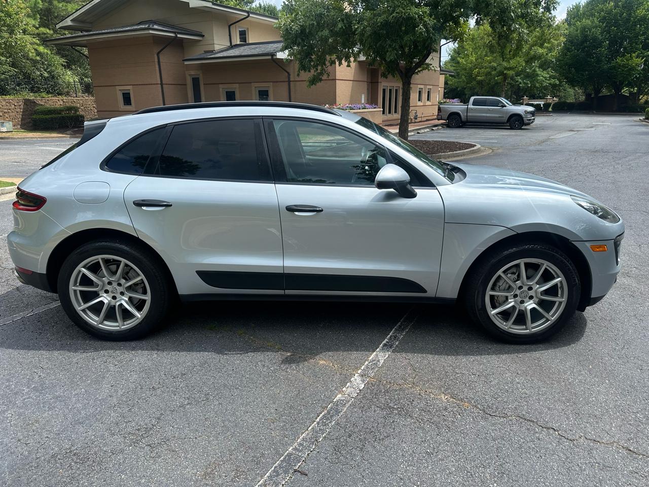 Porsche Macan S 2018
