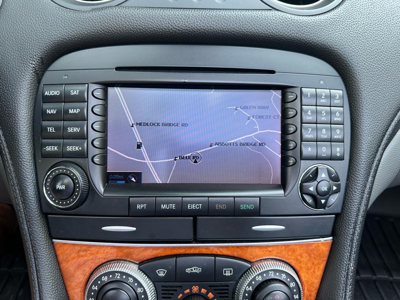 Mercedes-Benz SL-Class SL500 2006