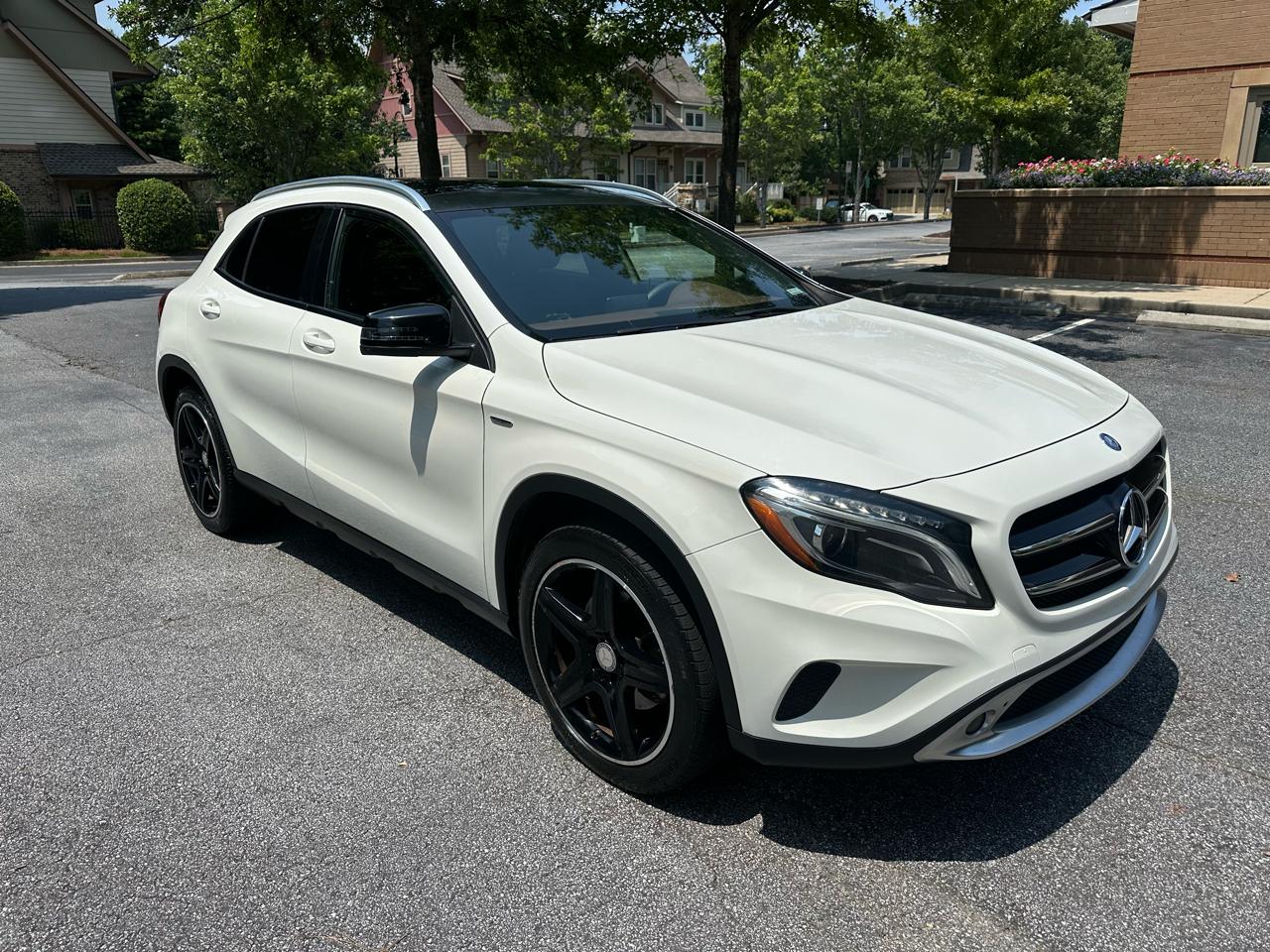 Mercedes-Benz GLA-Class GLA250 4MATIC 2015