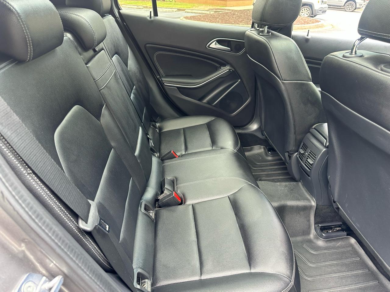Mercedes-Benz GLA-Class GLA250 4MATIC 2019
