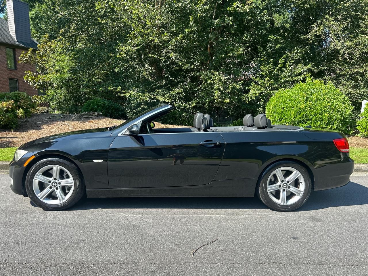 BMW 3-Series 335i Convertible 2009