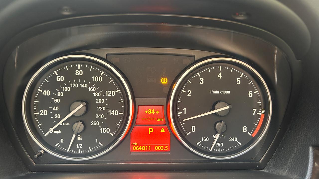BMW 3-Series 335i Convertible 2009