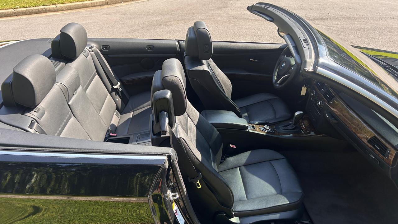BMW 3-Series 335i Convertible 2009