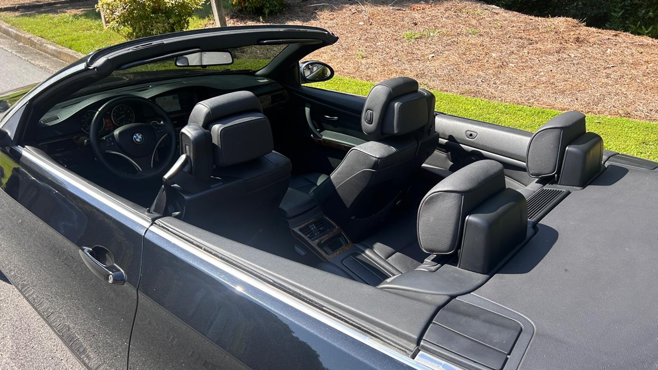 BMW 3-Series 335i Convertible 2009