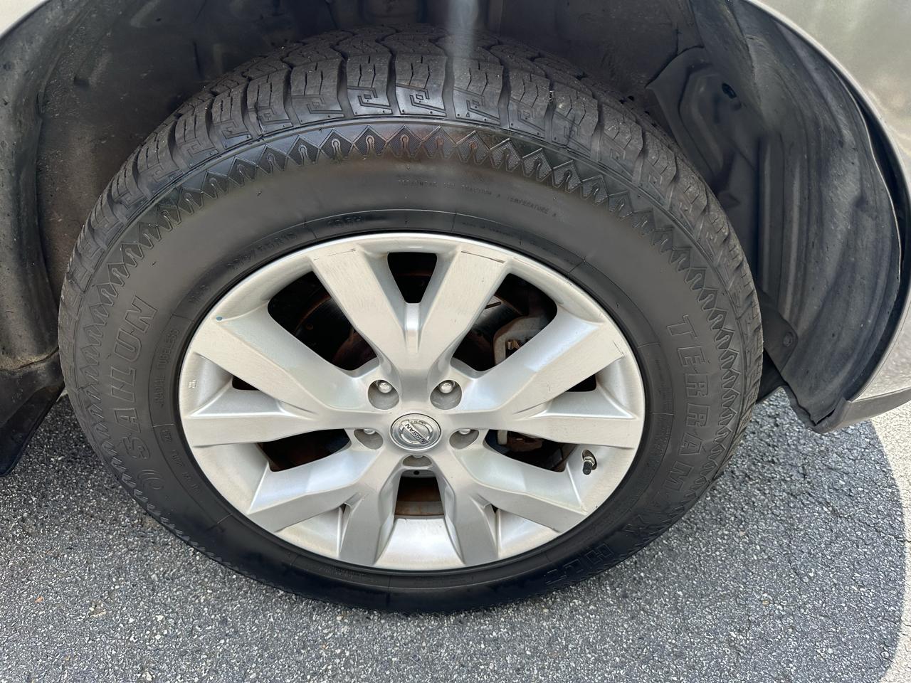 Nissan Murano SV 2013