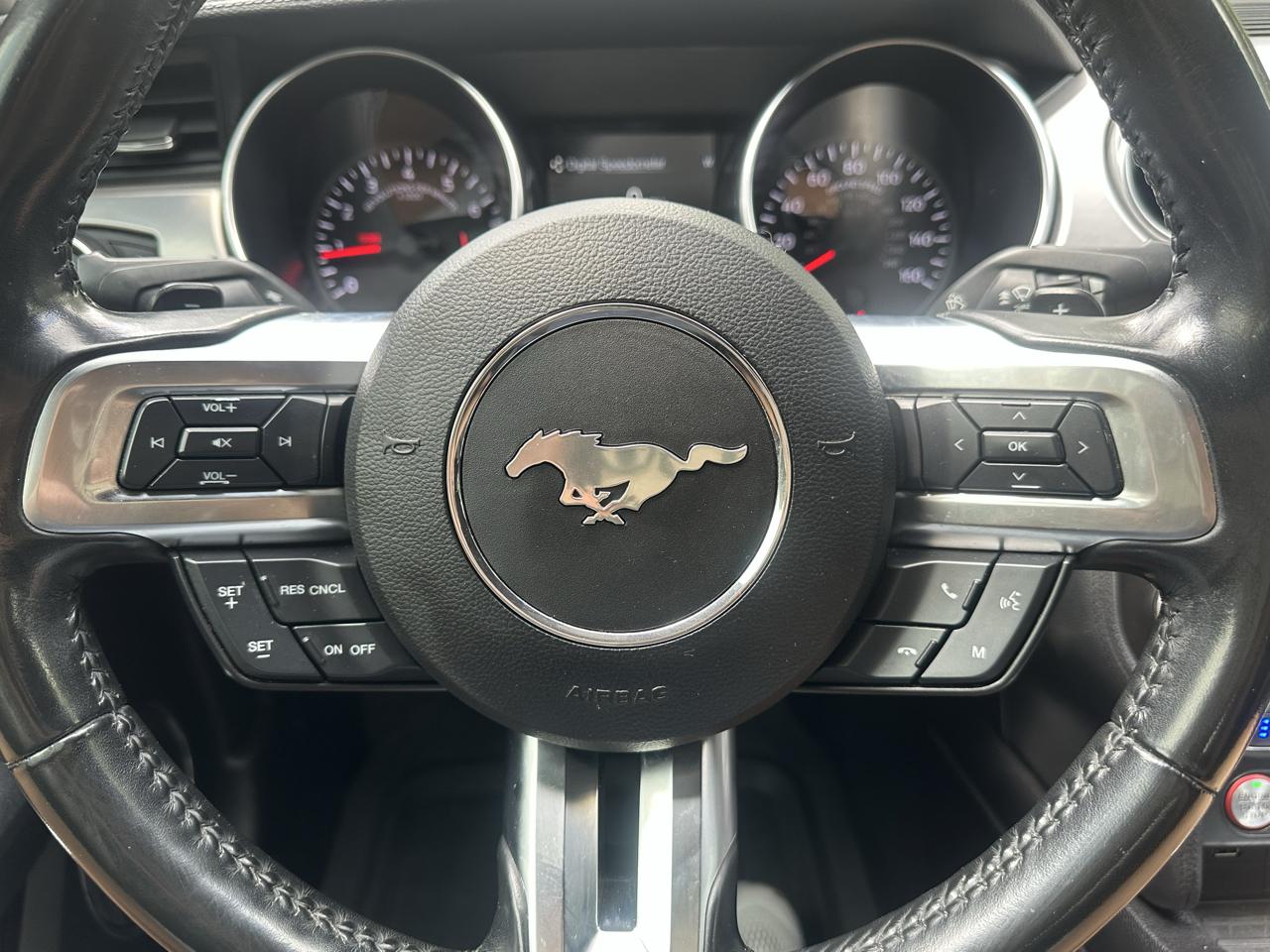 Ford Mustang EcoBoost Coupe 2020