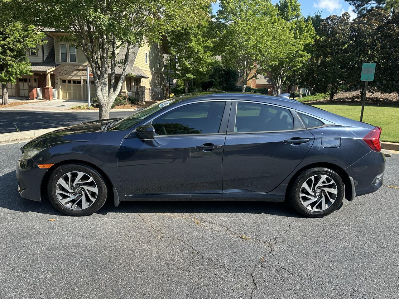Honda Civic EX sedan 2017