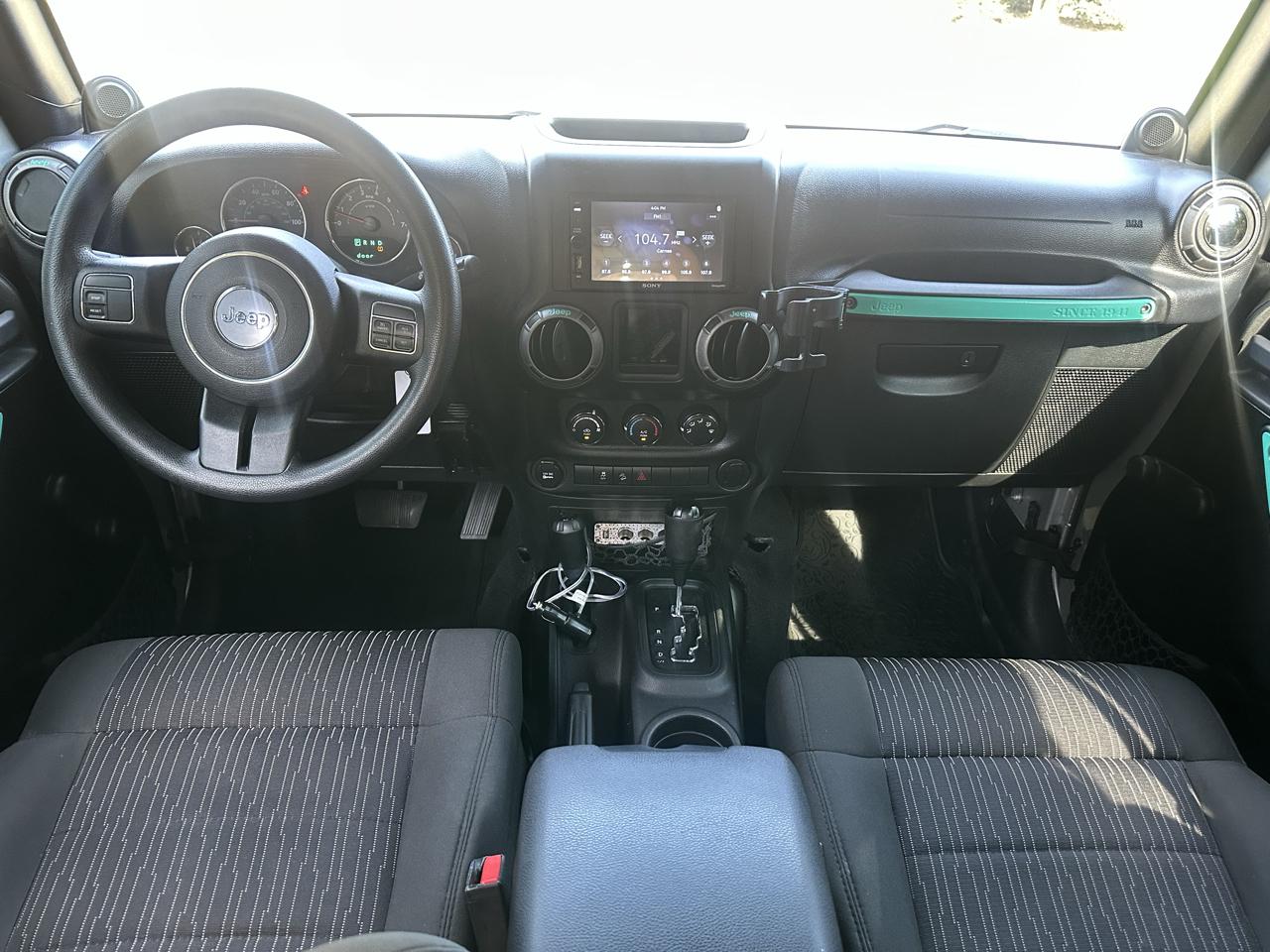 Jeep Wrangler Unlimited Sport 4WD 2012