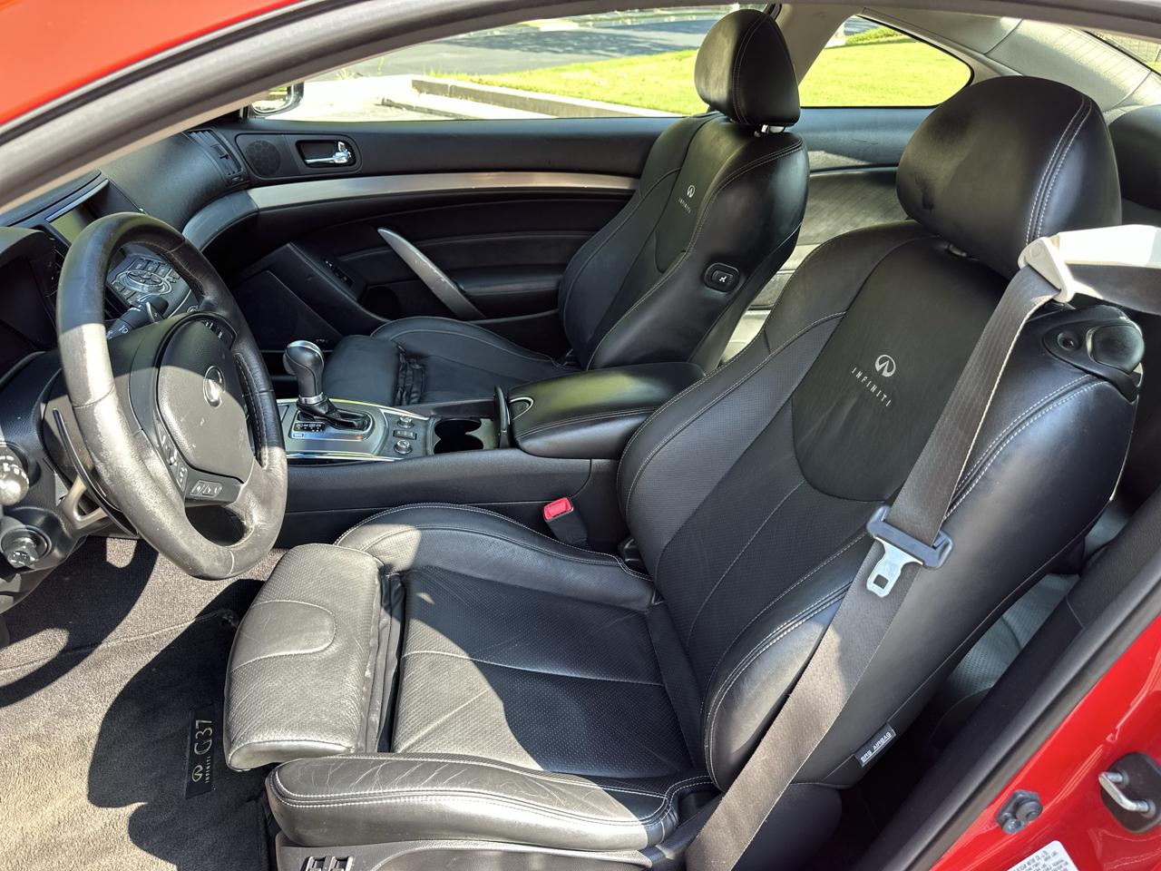 Infiniti G Coupe x AWD 2012