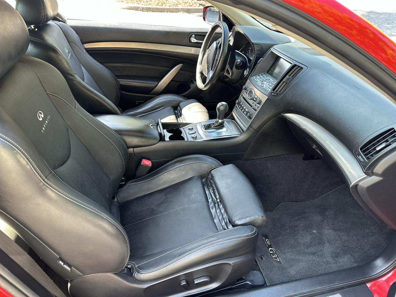 Infiniti G Coupe x AWD 2012