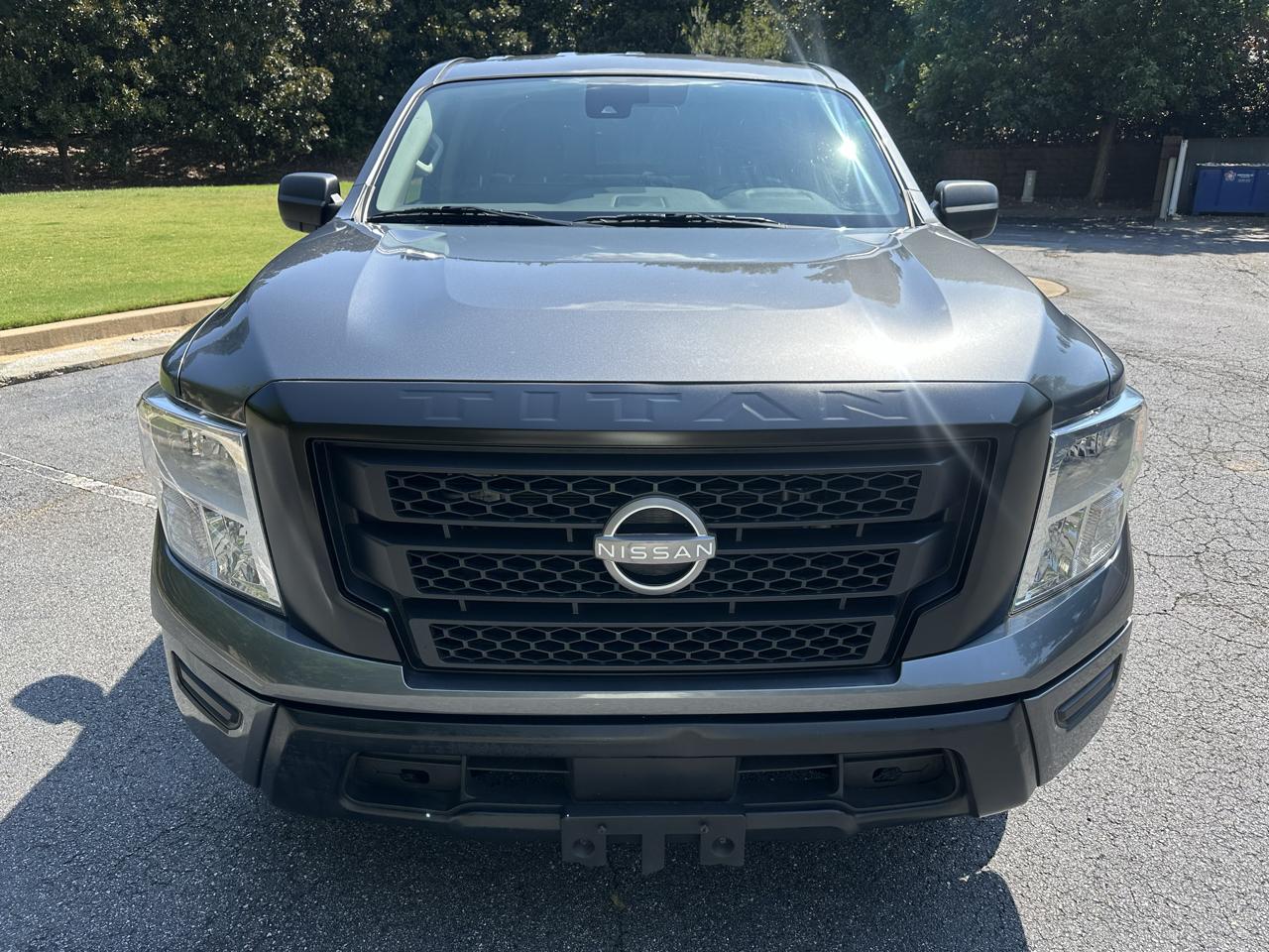 Nissan Titan S Crew Cab 4WD 2023