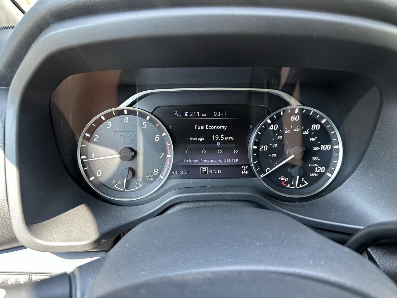 Nissan Titan S Crew Cab 4WD 2023