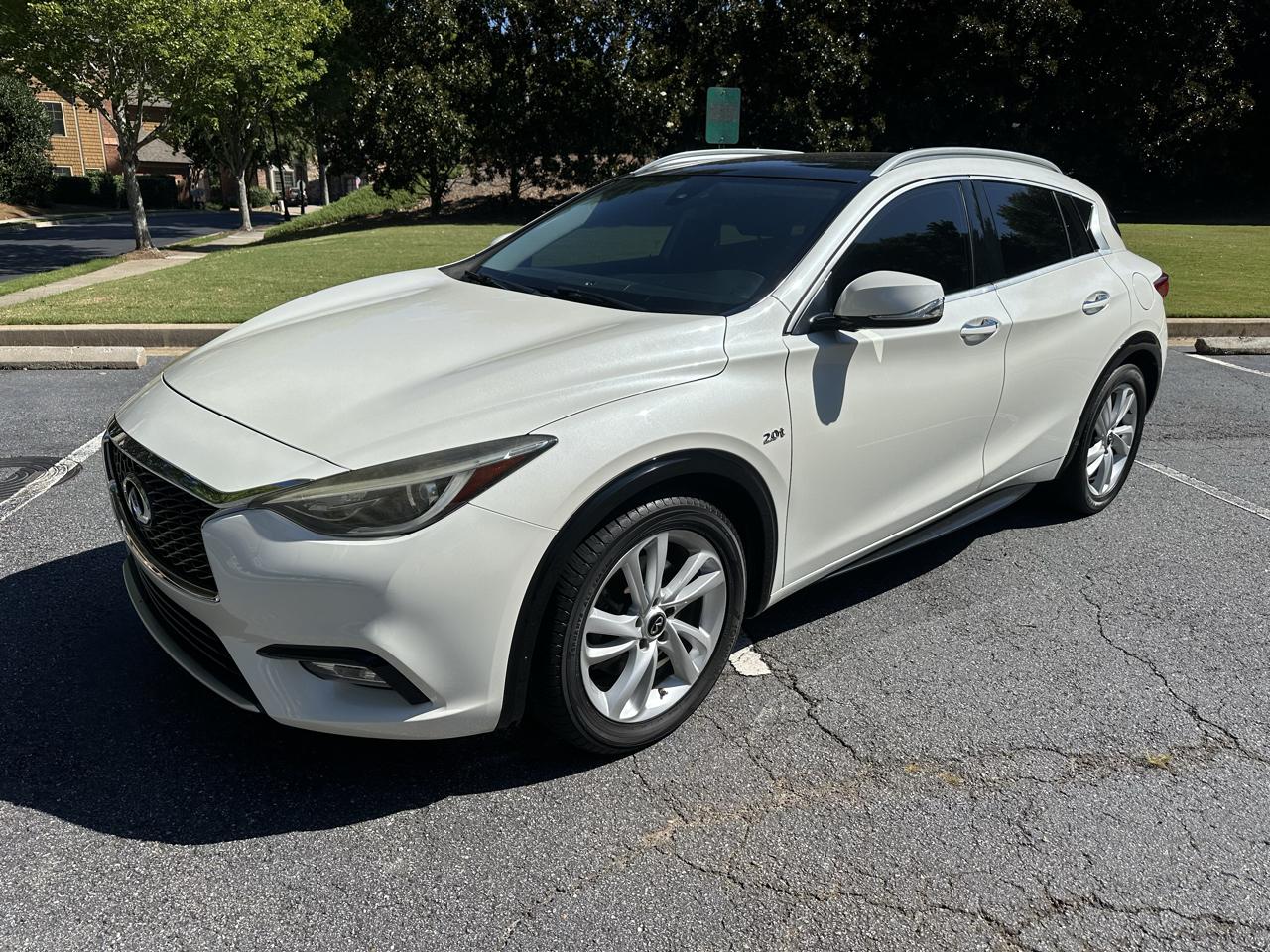 2018 Infiniti QX30 Base