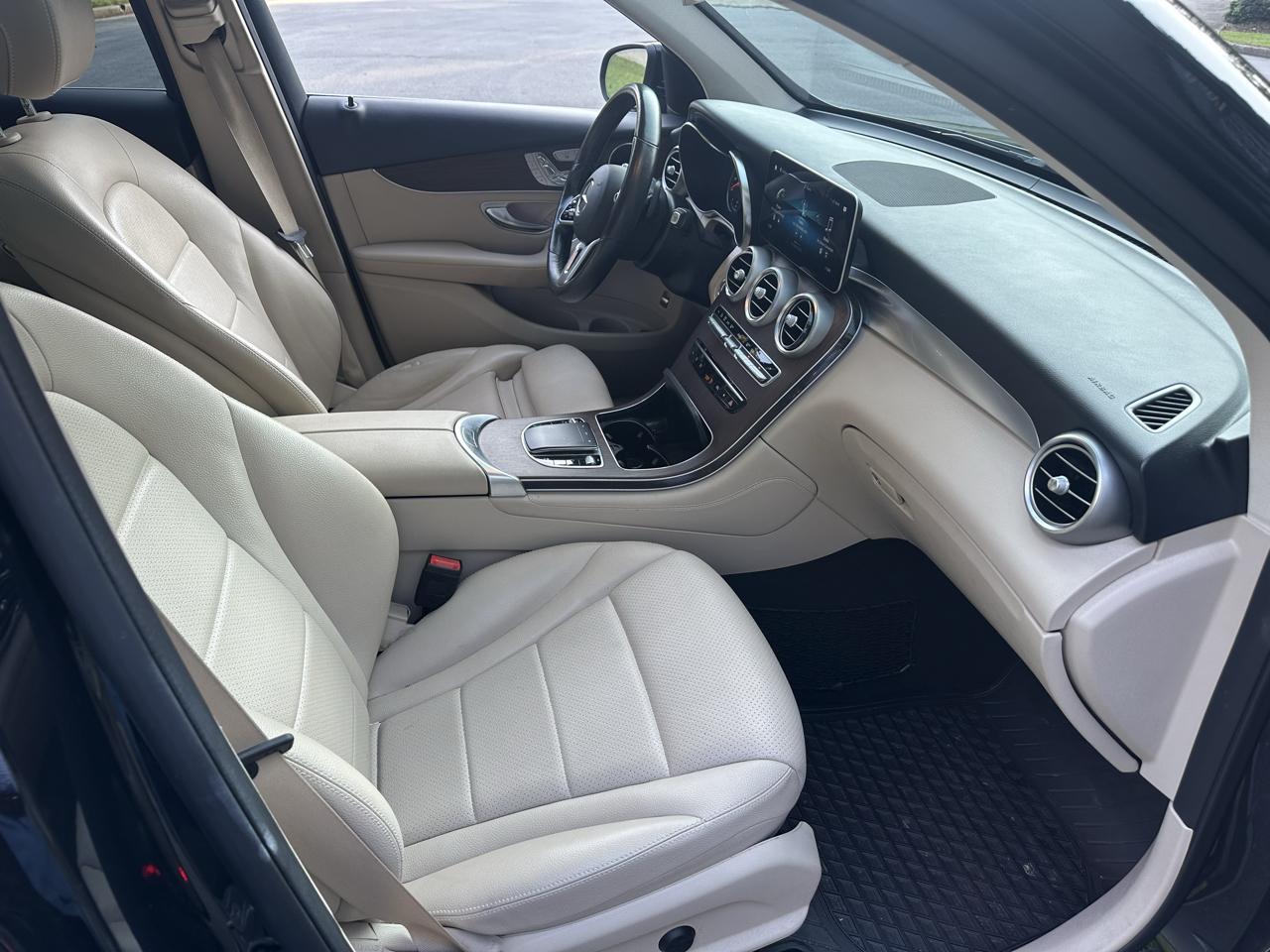Mercedes-Benz GLC-Class GLC300 4MATIC 2020