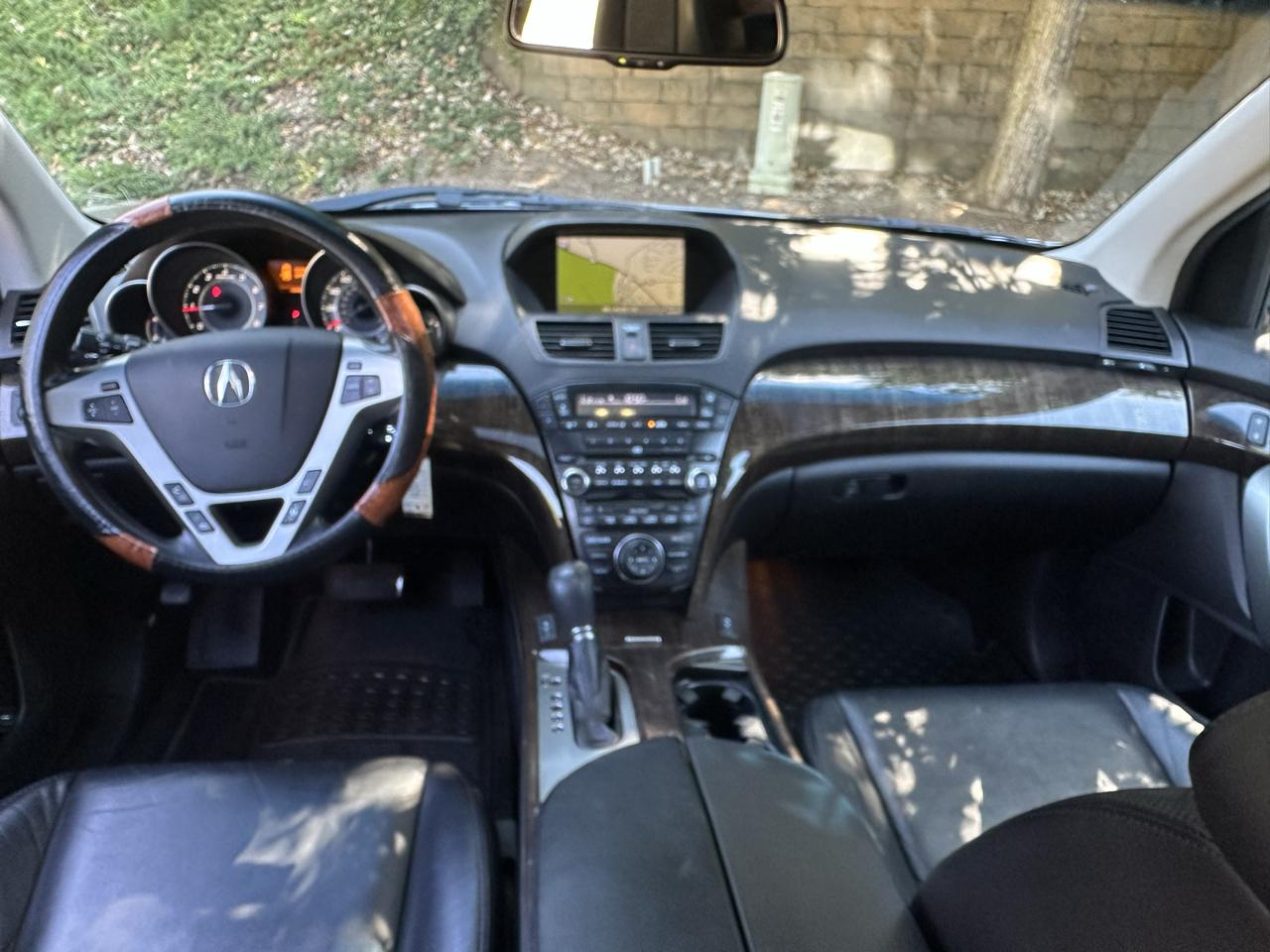 Acura MDX 6-Spd AT w/Tech and Entertainment Package 2012