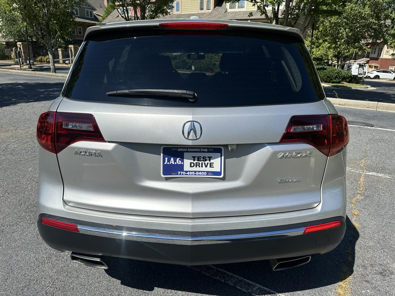 Acura MDX 6-Spd AT w/Tech and Entertainment Package 2012