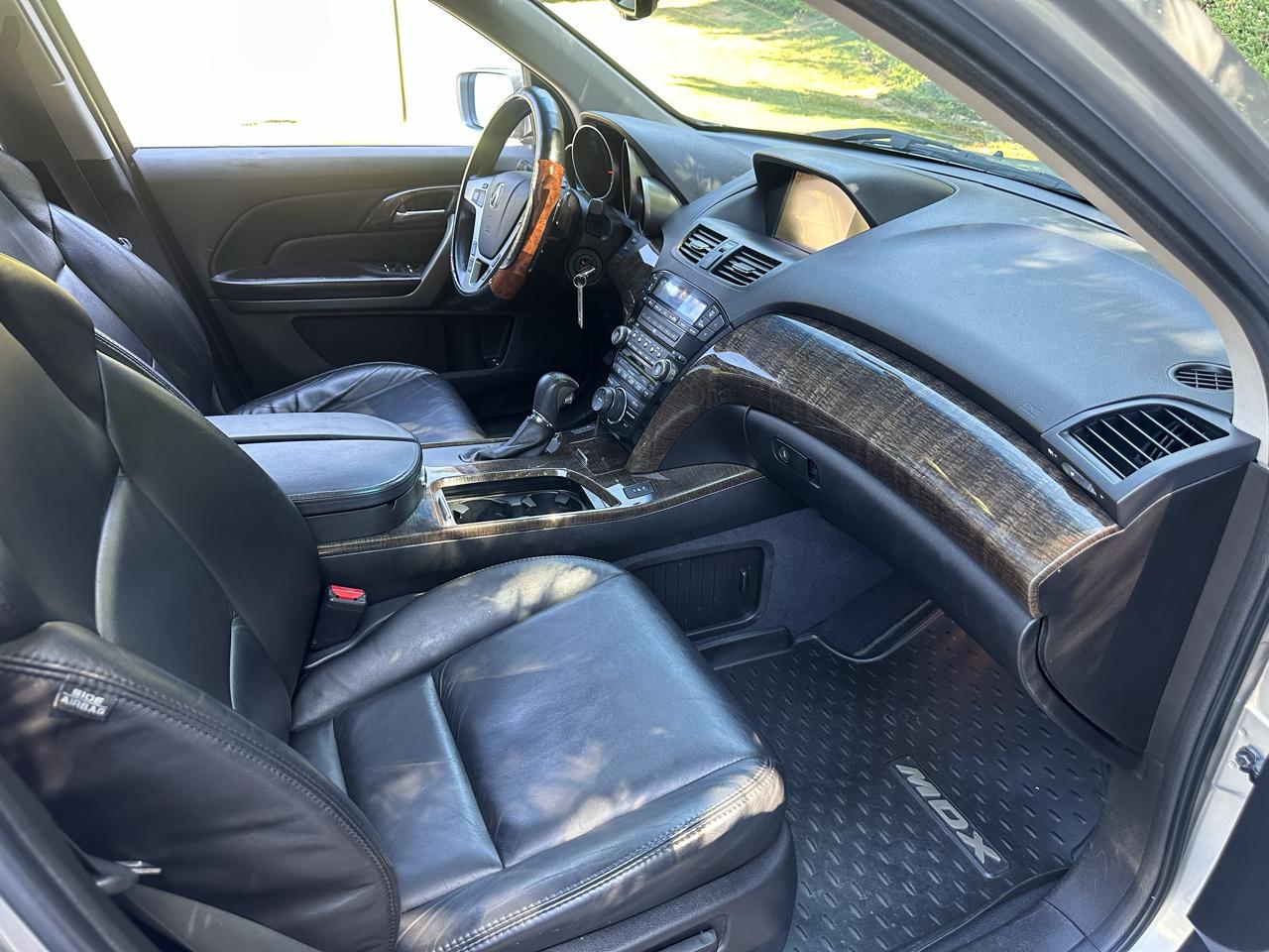 Acura MDX 6-Spd AT w/Tech and Entertainment Package 2012