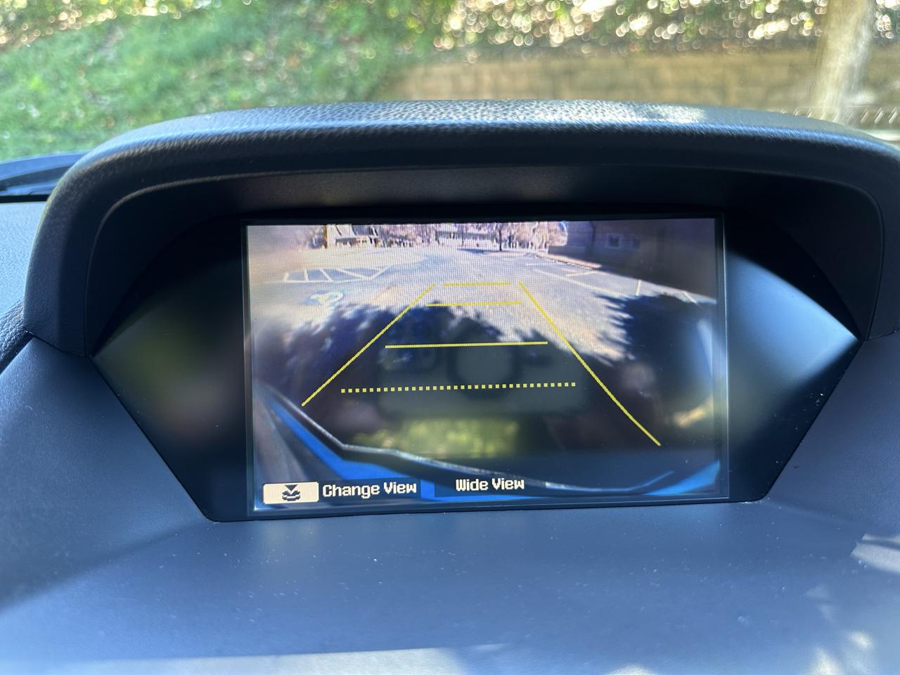 Acura MDX 6-Spd AT w/Tech and Entertainment Package 2012