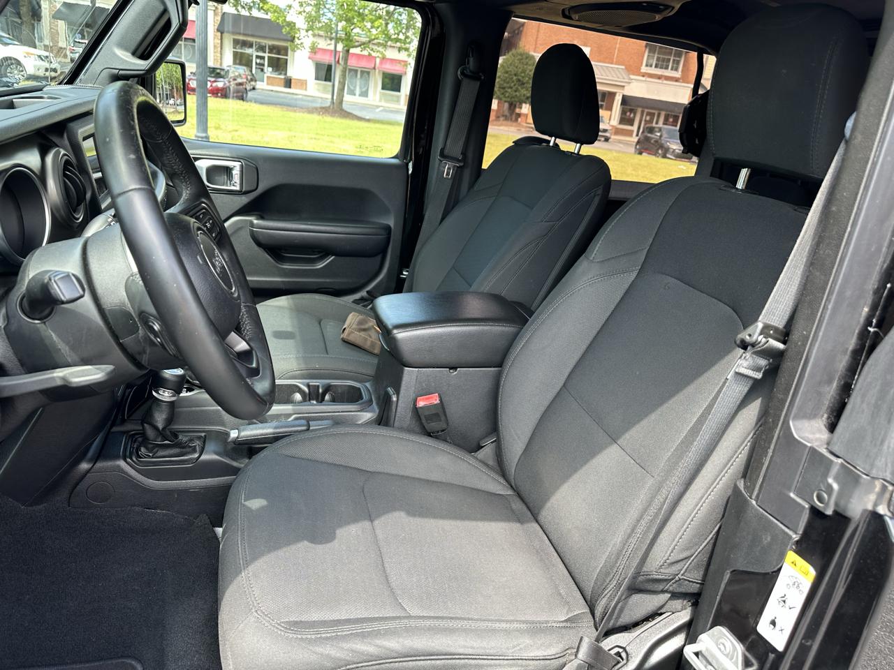 Jeep Wrangler Sport 4WD 2018