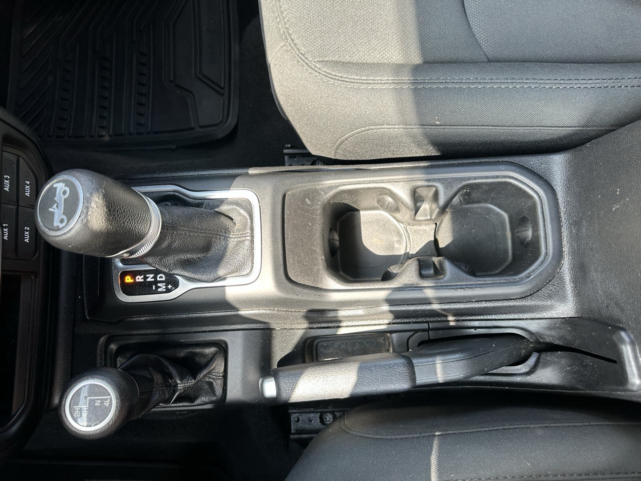 Jeep Wrangler Sport 4WD 2018