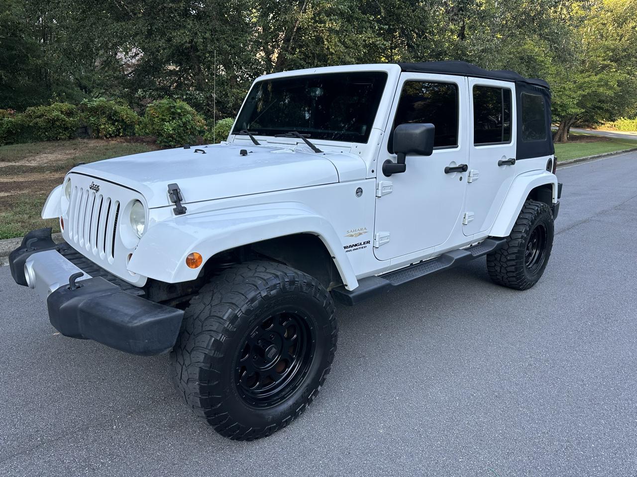 2013 Jeep Wrangler Unlimited Sahara 4WD