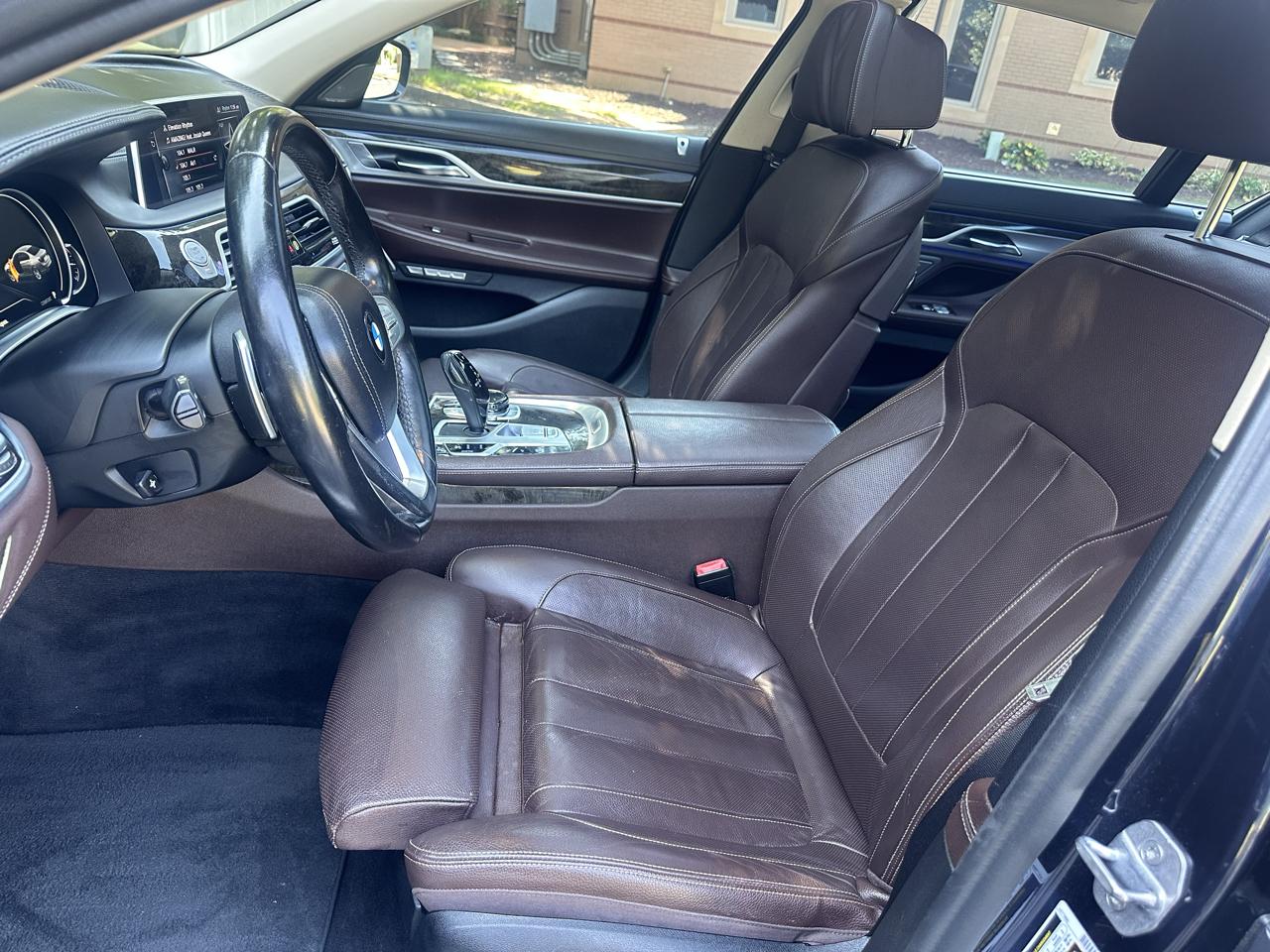 BMW 7-Series 740i 2017