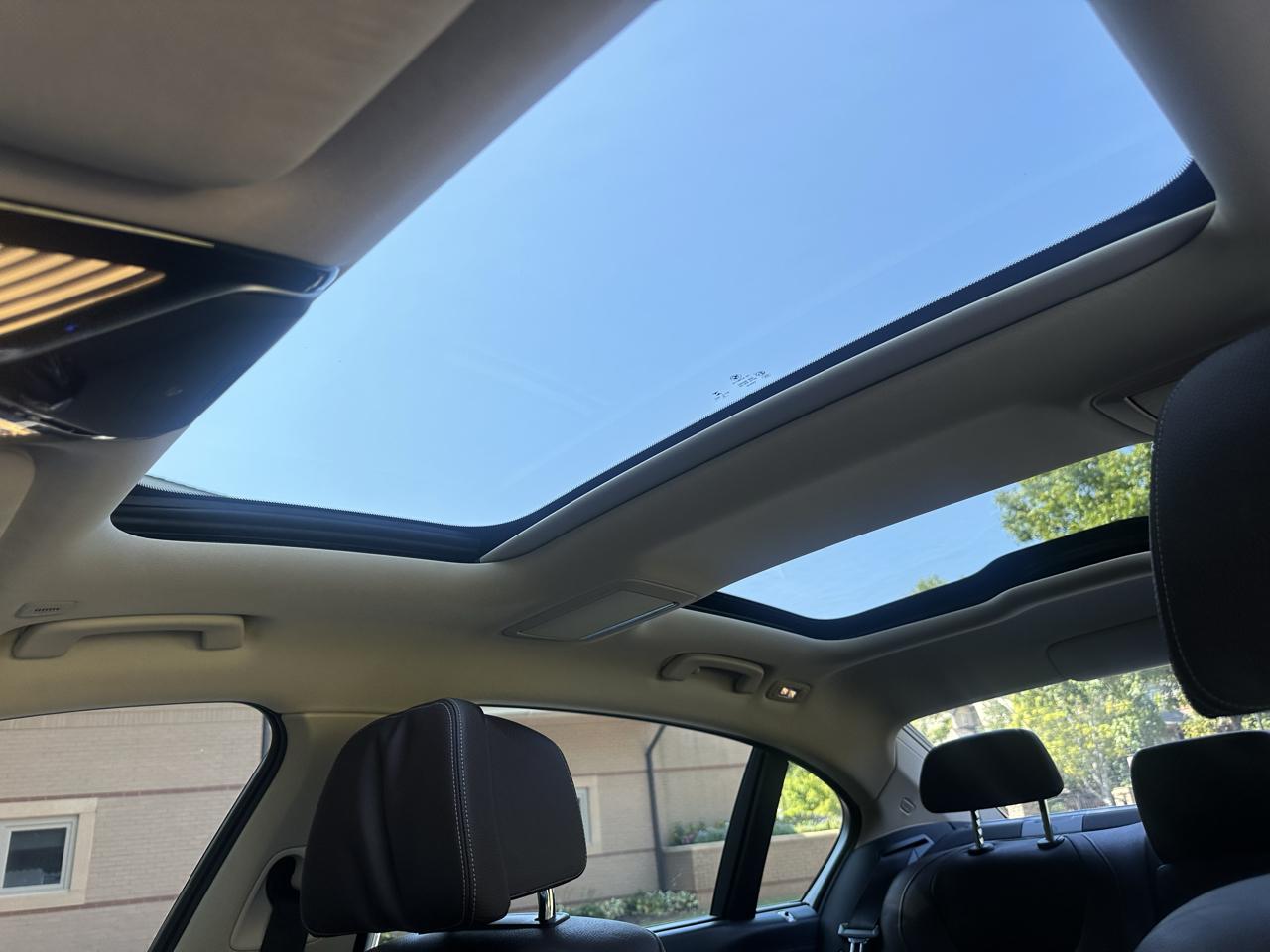 BMW 7-Series 740i 2017