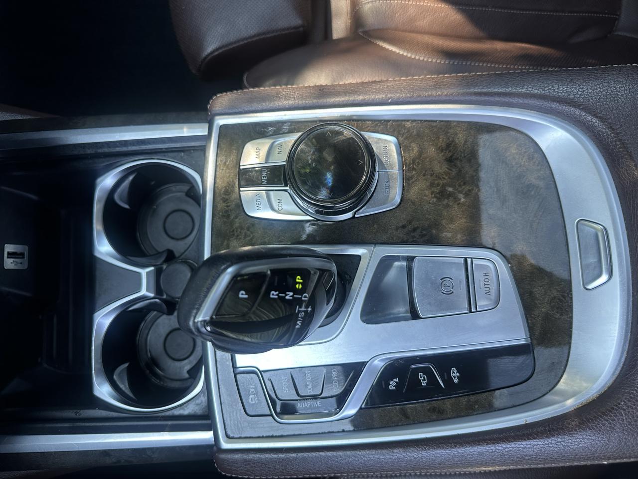 BMW 7-Series 740i 2017