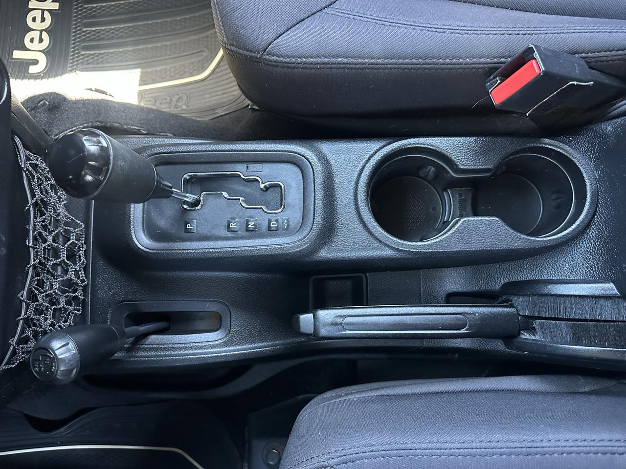 Jeep Wrangler Unlimited Sport 4WD 2015